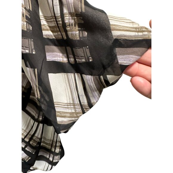 👗 2/$30 👗 Reversible Gray & Plaid Cardigan With Ruffle Sleeves sz L - Picture 9 of 9